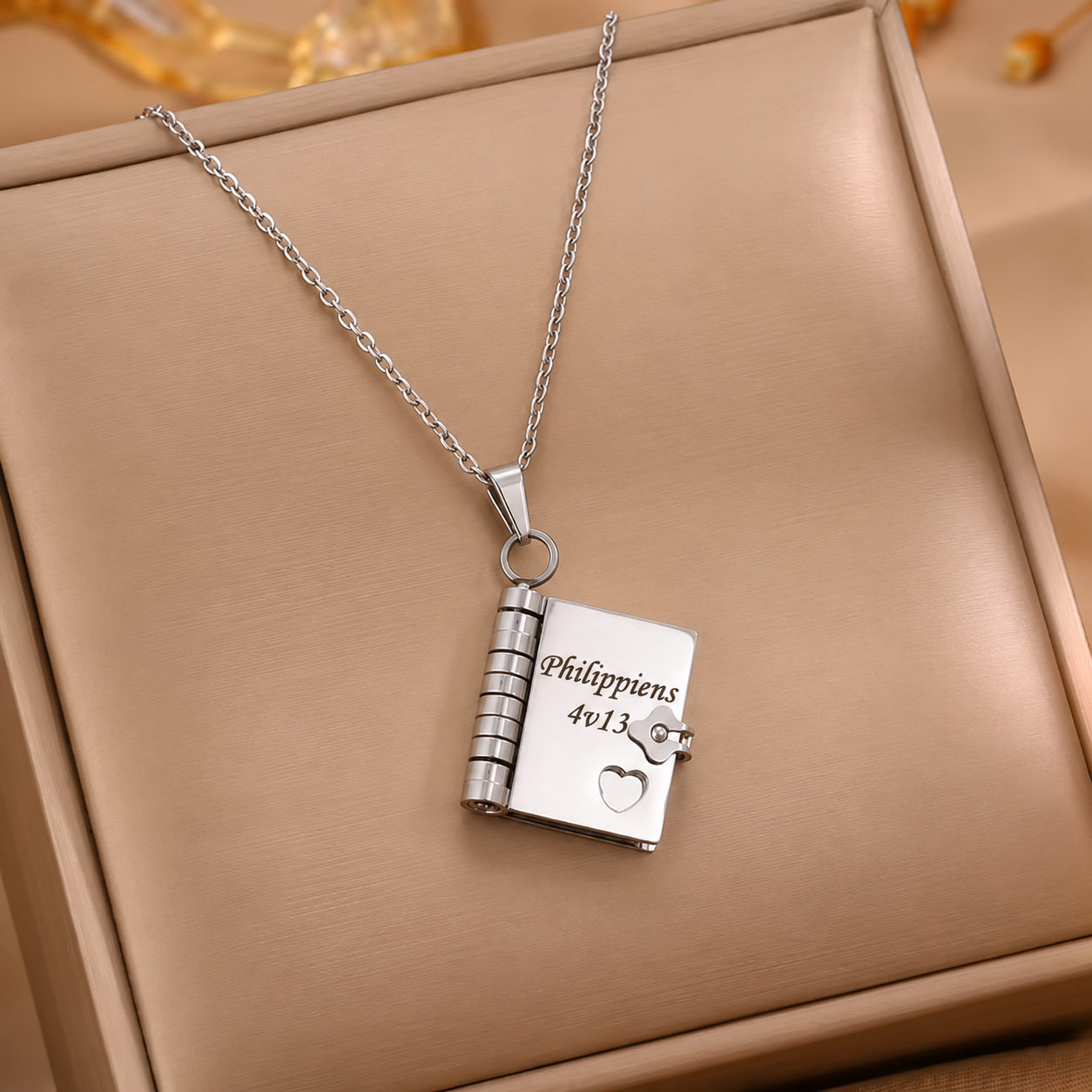 Collier Bible - Sa Parole, près de ton cœur.